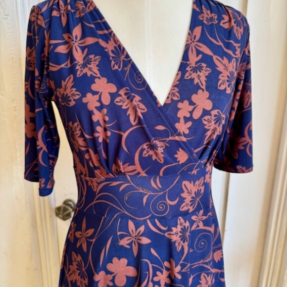 MATRUSHKA CONSTRUCTION Blue and Rust Floral Dress Size Small - Picture 5 of 8